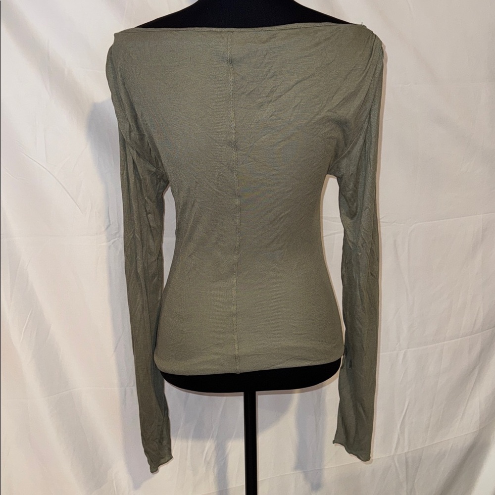 Intimately Night We Met Ribbed Ruched Long Sleeve Tee - Picture 5 of 7